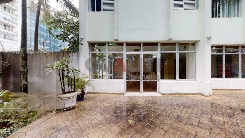 Excelente Apartamento no Campo Belo