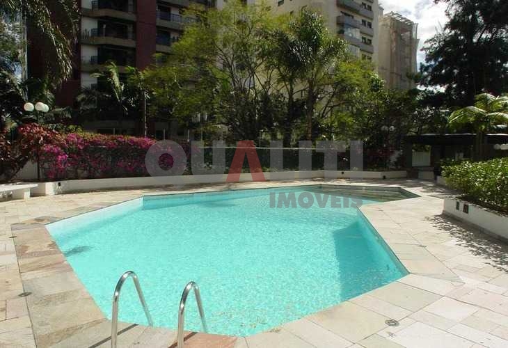 Apartamento com 4 dormitórios pra venda no Campo Belo São Paulo