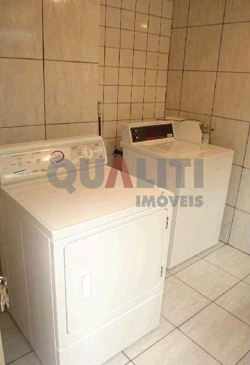 Apartamento para venda e locação no Itaim