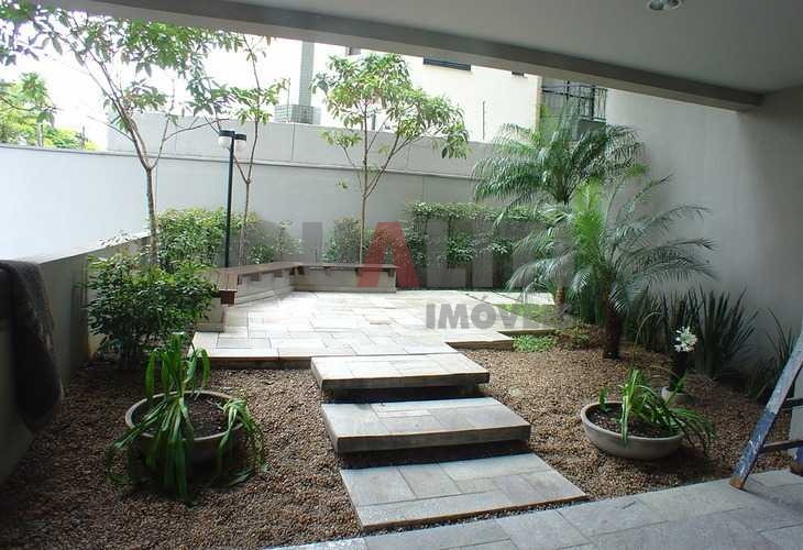 Apartamento com 2 dormitórios sendo 1 suíte para venda na Vila Olímpia