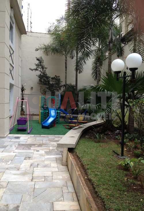 Apartamento para venda em Moema, edifício moderno com 98 m², 2 suítes, 2 vagas, lazer completo, oportunidade!