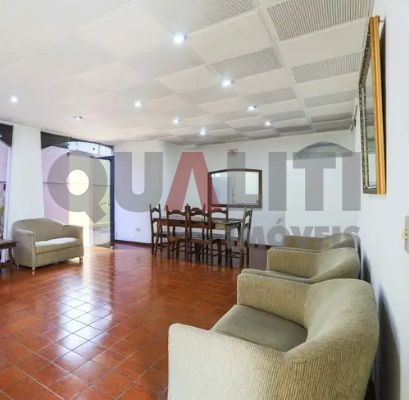 Apartamento com 70 m² para Venda com 2 quartos, 2 banheiros e 1 vaga em Moema Índios