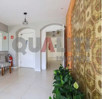 Apartamento com 70 m² para Venda com 2 quartos, 2 banheiros e 1 vaga em Moema Índios