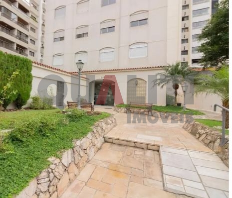 Apartamento com 70 m² para Venda com 2 quartos, 2 banheiros e 1 vaga em Moema Índios