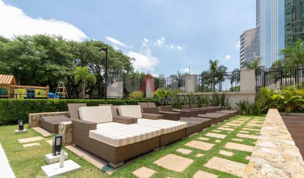 Venda de Apartamentos / Padrão na cidade de São Paulo