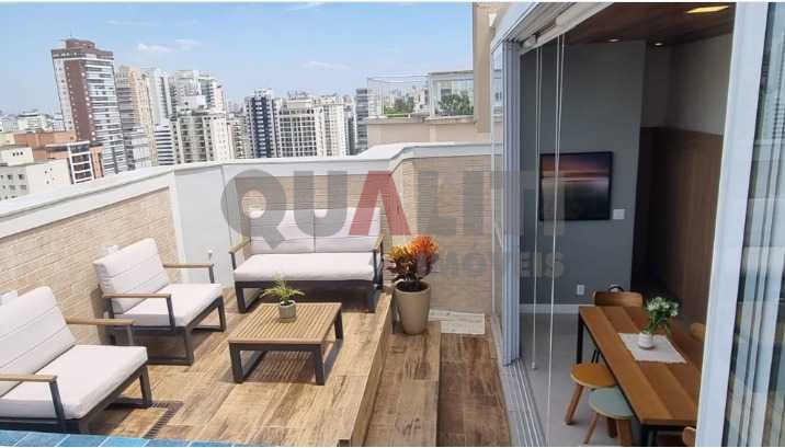 Apartamento para Venda com 76 m², 3 quartos e 2 banheiros em Moema