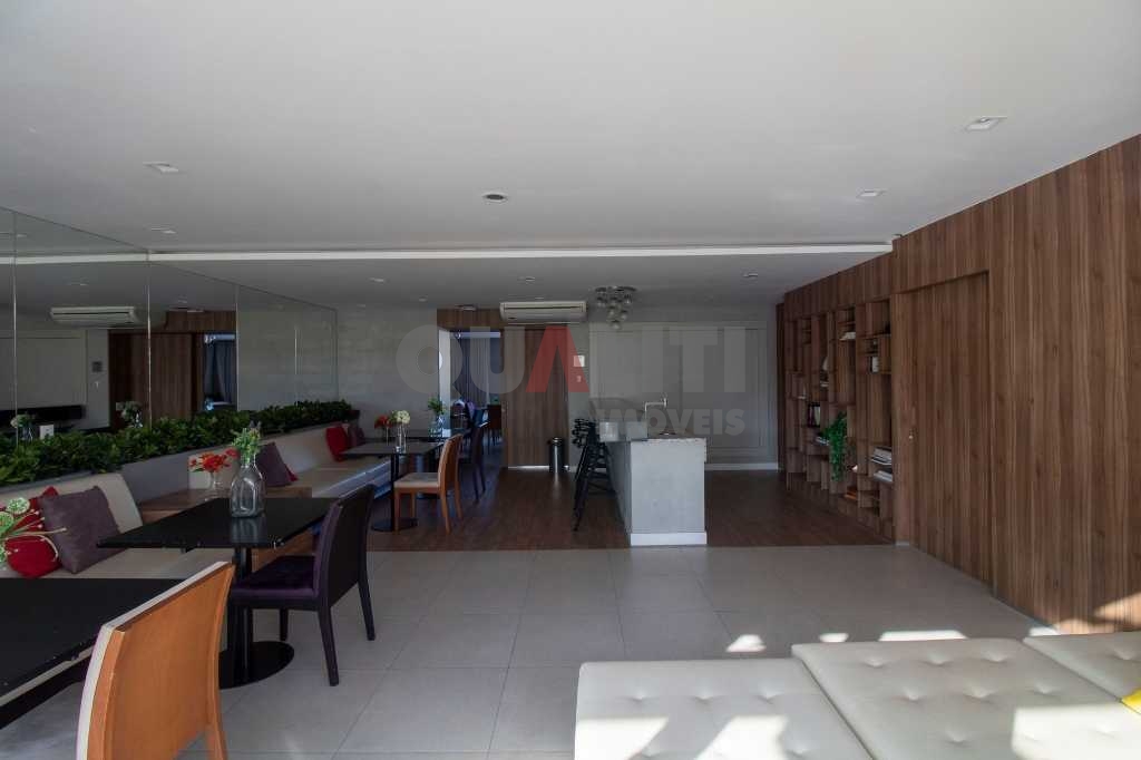 Apartamento com 1 suíte à venda em Campo Belo São Paulo.