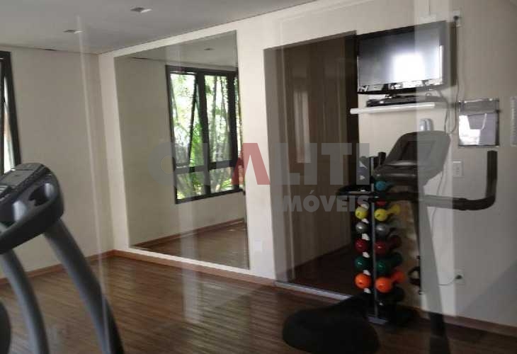 Apartamento semi-mobiliado com 45 m², 1 quarto e 1 vaga em Moema Pássaros