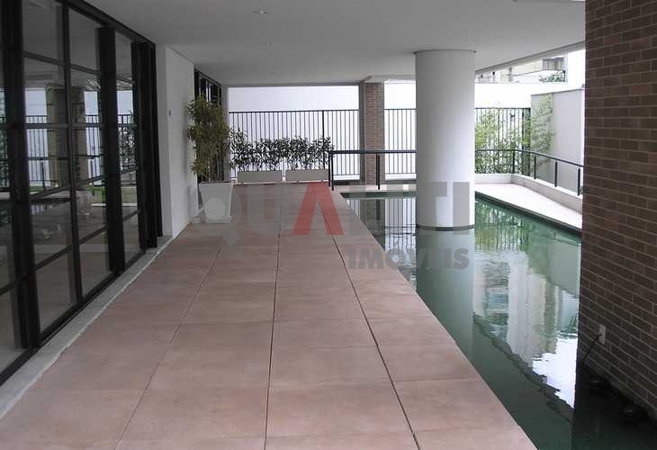 Apartamento à venda na Vila Nova Conceição.