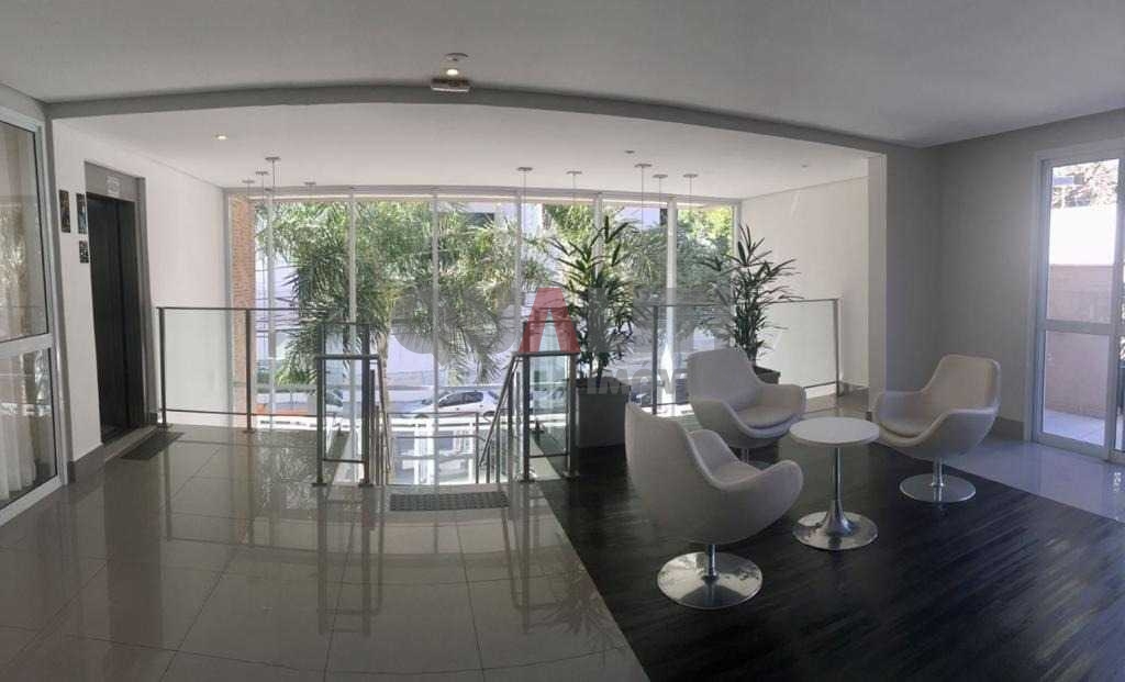 Apartamento a venda na Vila Olímpia com ampla varanda gourmet envidraçado, lazer completo, prédio novo.