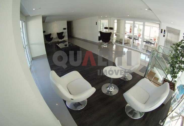 Apartamento a venda na Vila Olímpia com ampla varanda gourmet envidraçado, lazer completo, prédio novo.