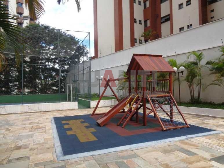 Apartamento a venda na Vila Mariana.