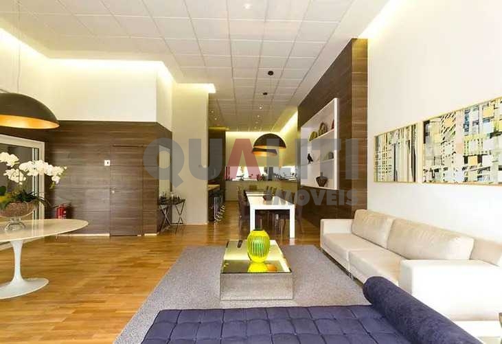 Apartamento para venda ou locação em Moema