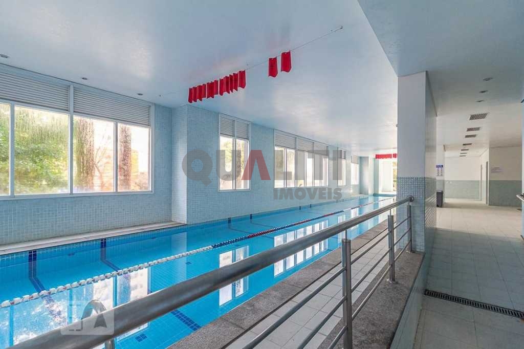 Apartamento para Locação com 137 m², 3 quartos, 2 suítes, 3 garagens, Condomínio Luxo e Club, em Moema