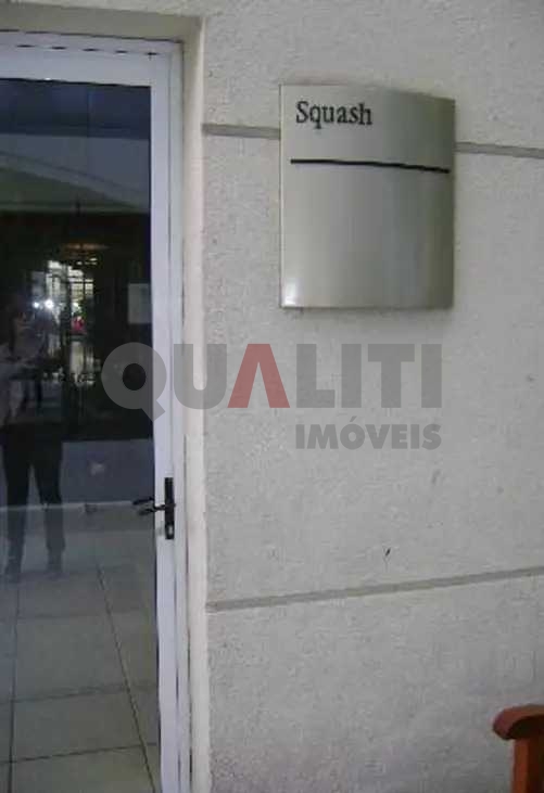 Apartamento para Locação com 137 m², 3 quartos, 2 suítes, 3 garagens, Condomínio Luxo e Club, em Moema