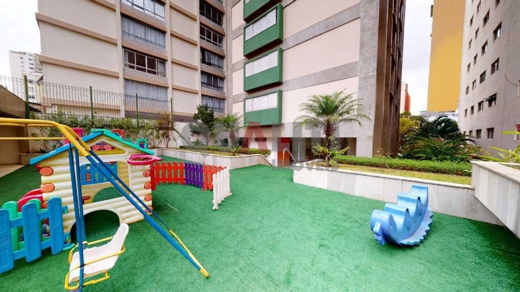 Apartamento com 106 m², 2 quartos e 2 suítes, closet, 1 vaga, mobiliado, para locação na Vila Mariana.