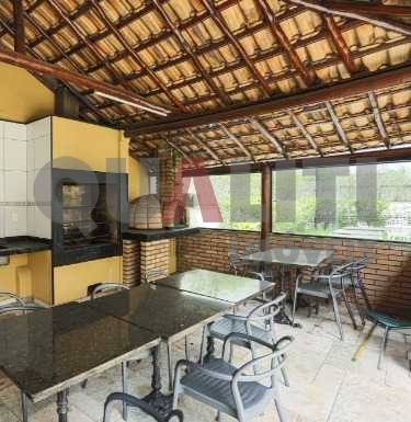 Apartamento Cobertura à Venda em Moema.