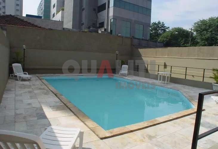 Apartamento à venda em Moema.
