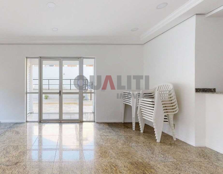 Apartamento para venda na Chácara Santo Antônio.