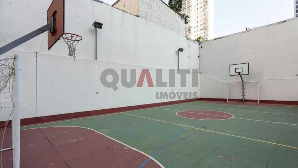 Apartamento para Venda com 210 m², 4 quartos, 2 suítes, 3 vagas, em Moema fora da rota.