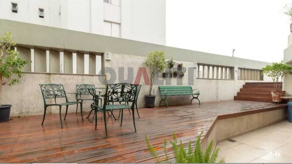 Triplex a Venda e Locação no Brooklin com 80m², com 2 dormitórios, 1 suíte e 1 garagem.