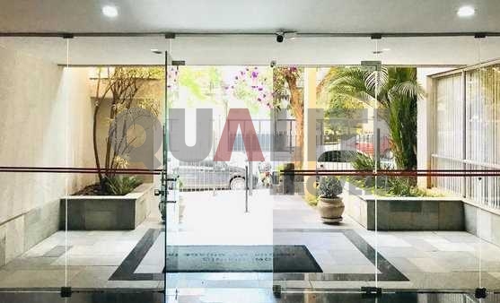 Apartamento à venda em Moema Pássaros.