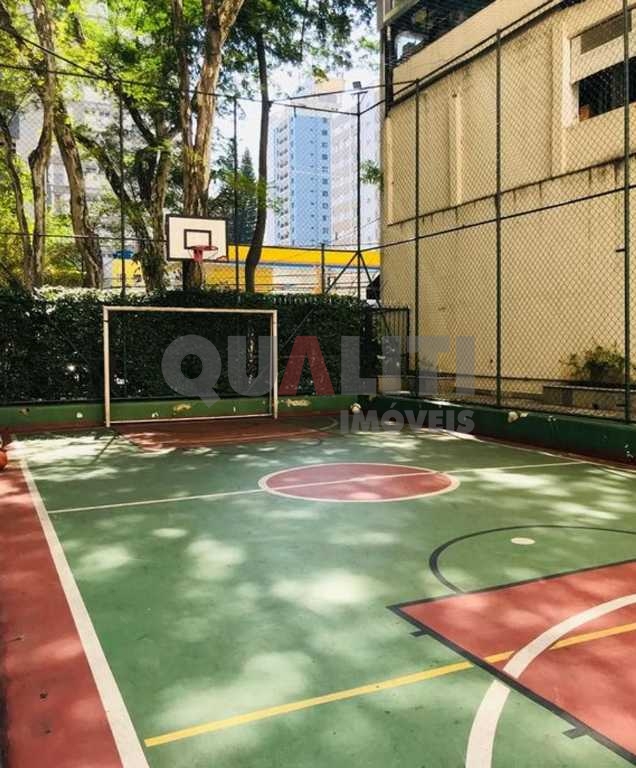 Apartamento à venda em Moema Pássaros.