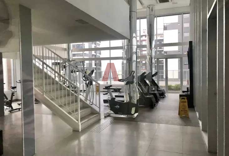 Apartamento com 94 m² para Venda, 2 quartos, 1 suíte, closet, varanda envidraçada e 2 vagas no Brooklin