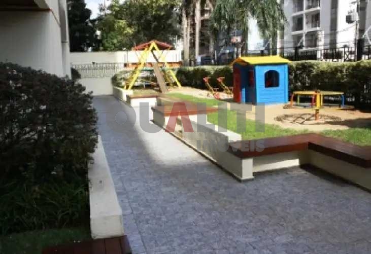 Apartamento com 75 m² para Venda com 2 quartos, 1 suíte, 3 banheiros, sacada, 2 vagas no Brooklin