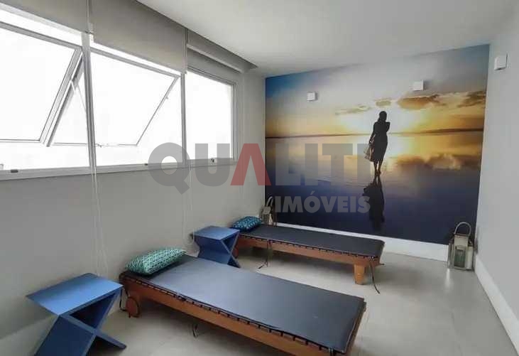 Apartamento mobiliado moderno no Brooklin Novo, com 1 dormitório, 1 vaga de garagem, depósito e lazer completo.