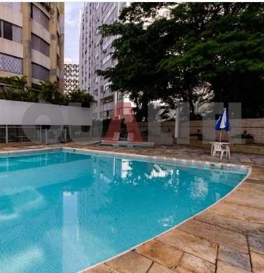 Apartamento a venda e locação no Jardim Paulistano com 2 quartos sendo 1 suíte e 2 vagas de garagem