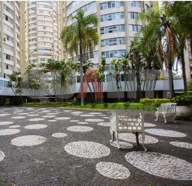 Apartamento a venda e locação no Jardim Paulistano com 2 quartos sendo 1 suíte e 2 vagas de garagem
