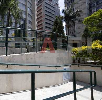 Apartamento a venda e locação no Jardim Paulistano com 2 quartos sendo 1 suíte e 2 vagas de garagem