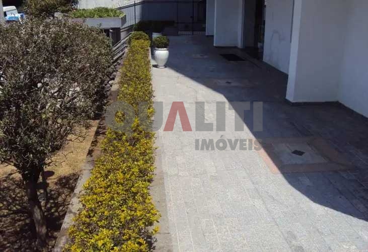 Apartamento com 71,3 m², 2 dormitórios, 1 suíte, 2 vagas à venda no Campo Belo.