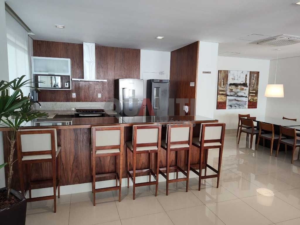 Apartamento à venda na Vila Santa Catarina, 2 dormitórios, suíte, 2 vagas de garagem
