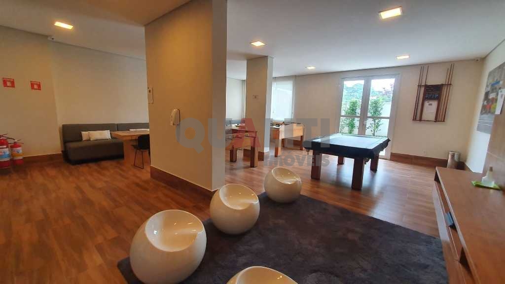 Apartamento à venda na Vila Santa Catarina, 2 dormitórios, suíte, 2 vagas de garagem