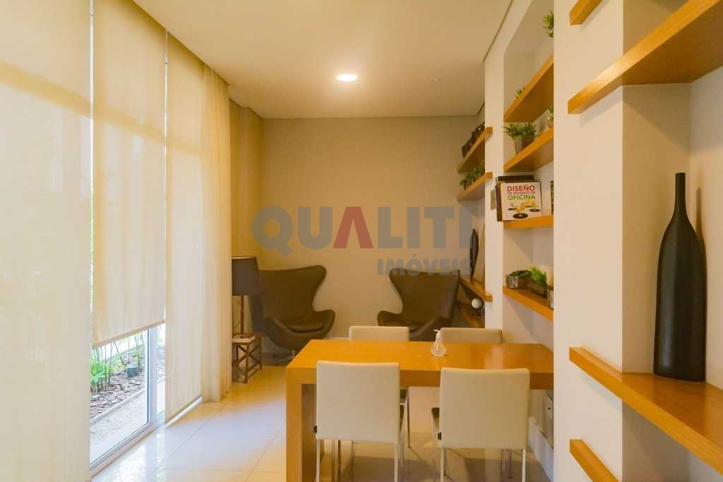 Apartamento à venda na Vila Santa Catarina, 2 dormitórios, suíte, 2 vagas de garagem