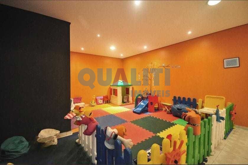 Apartamento com 2 quartos e 2 suítes para locação e venda no Itaim Bibi