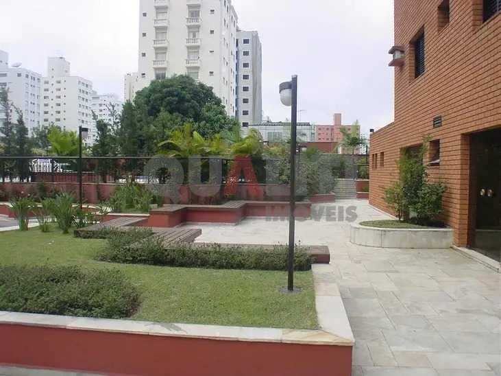 Apartamento para Venda em Moema com 200 m², 4 Suítes, 4 vagas, ao lado do Parque Ibirapuera