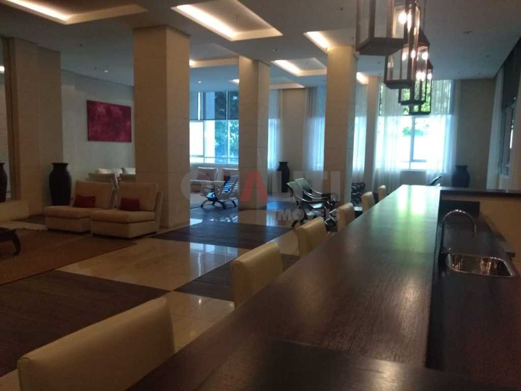 Apartamento à venda Cerqueira César, 3 dormitórios, 2 suítes, 2 vagas, mobiliado