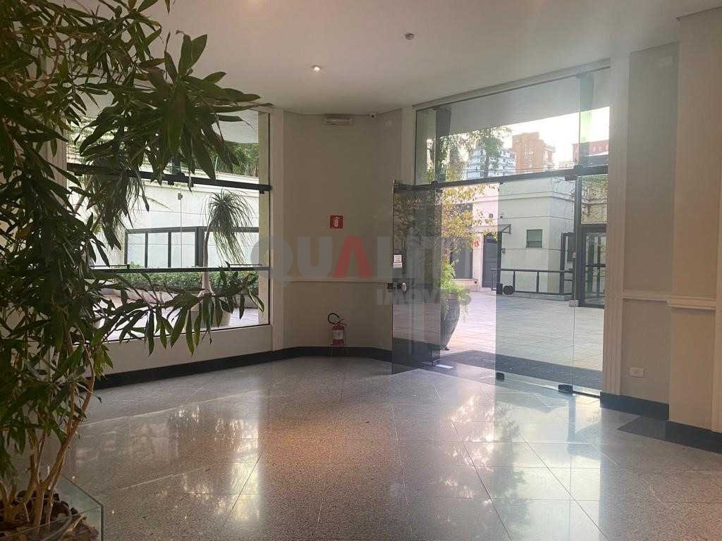Apartamento com 3 suítes de Alto Padrão Lazer Completo a venda em Itaim Bibi