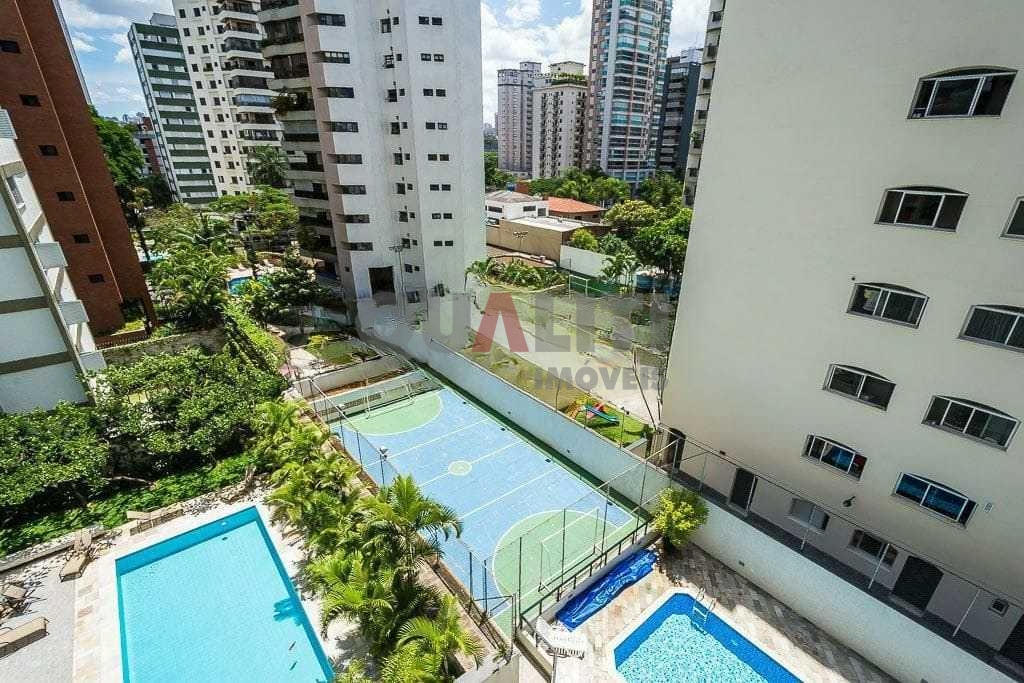 Apartamento à venda em Moema com 4 dormitórios sendo 2 suítes