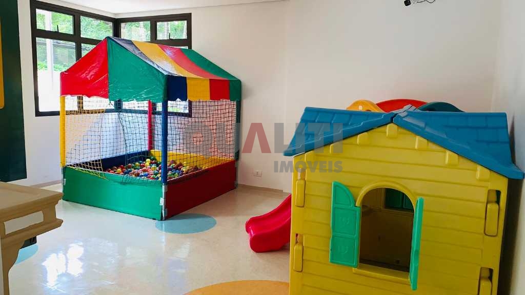 Apartamento a venda com 3 Quartos com 1 Suítes e áreas de lazer completa Moema Pássaros