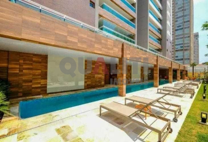 Cobertura para venda com 280 m², 3 suítes, 1 master, closet, piscina, varanda gourmet, 4 vagas no Campo Belo com área de lazer incrível!