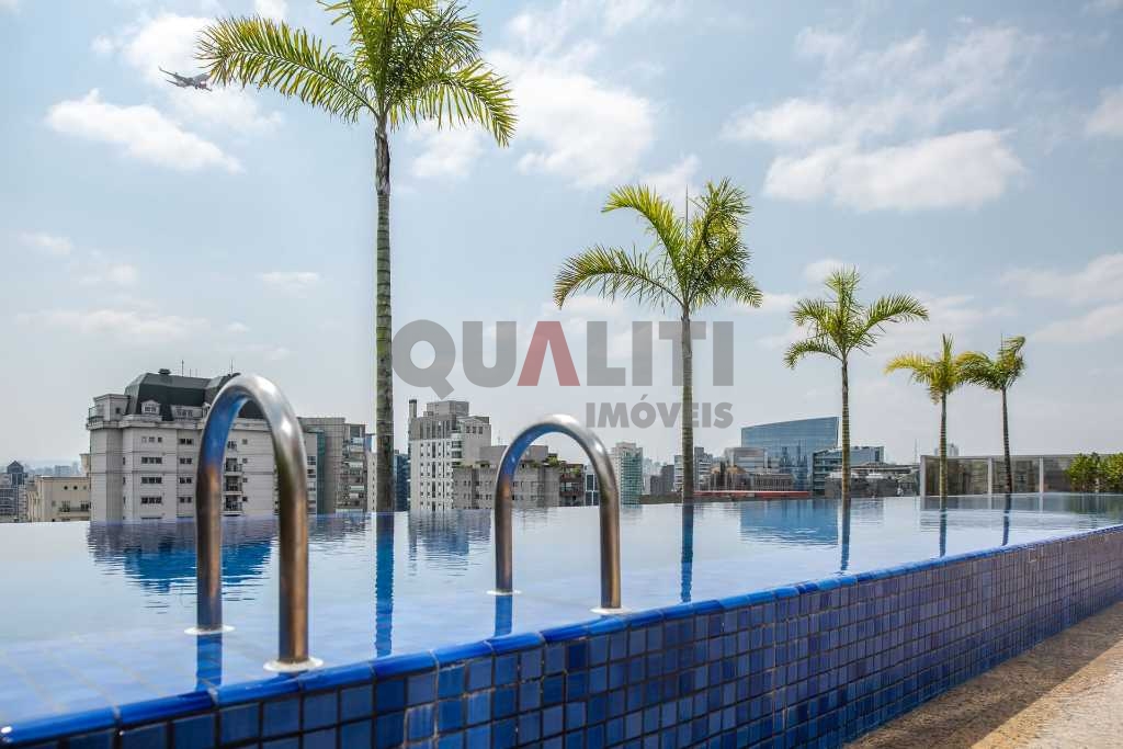 Apartamento mobiliado à venda, 1 dormitório, suíte, lavabo, 54m², no Itaim Bibi