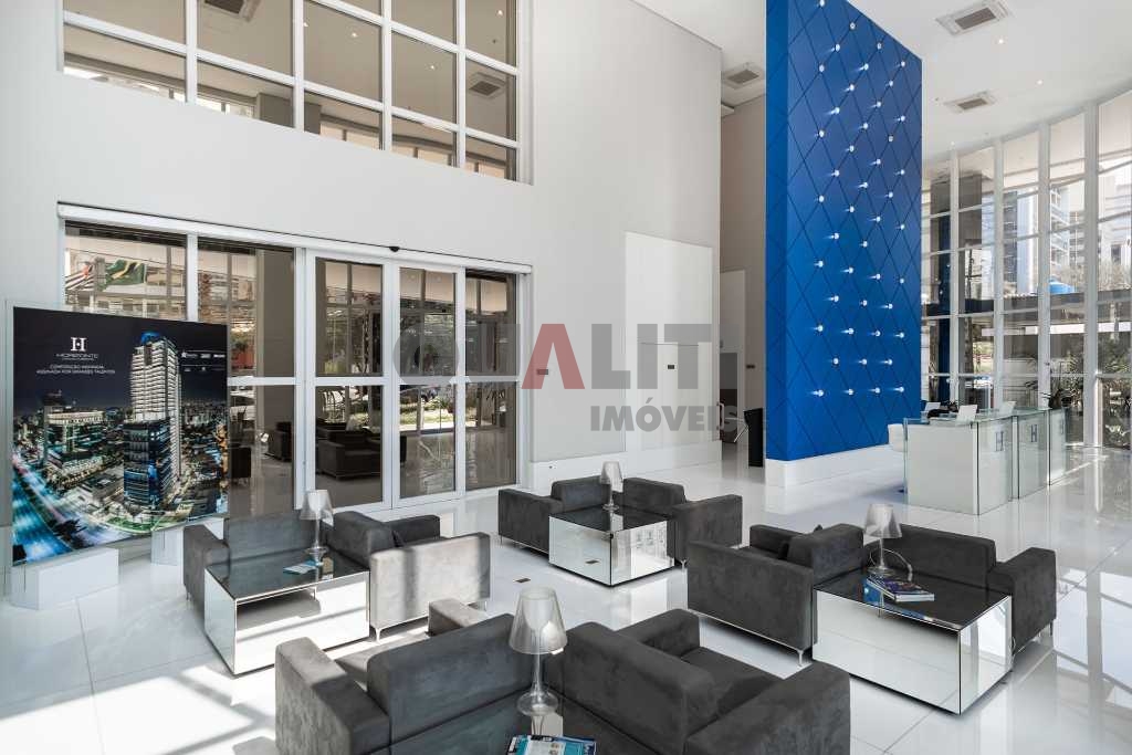 Apartamento mobiliado à venda, 1 dormitório, suíte, lavabo, 54m², no Itaim Bibi