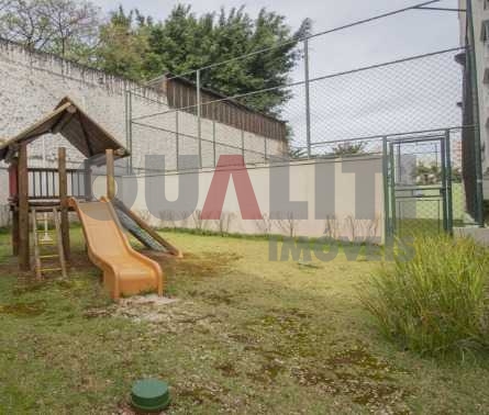 Apartamento cobertura à venda na Chácara Santo Antônio, 2 dormitórios, suíte, 2 vagas de garagem