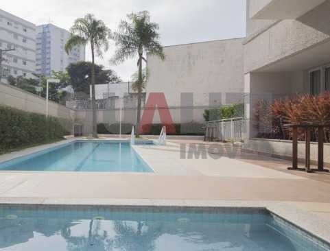 Apartamento cobertura à venda na Chácara Santo Antônio, 2 dormitórios, suíte, 2 vagas de garagem
