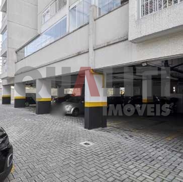 Apartamento cobertura à venda na Chácara Santo Antônio, 2 dormitórios, suíte, 2 vagas de garagem