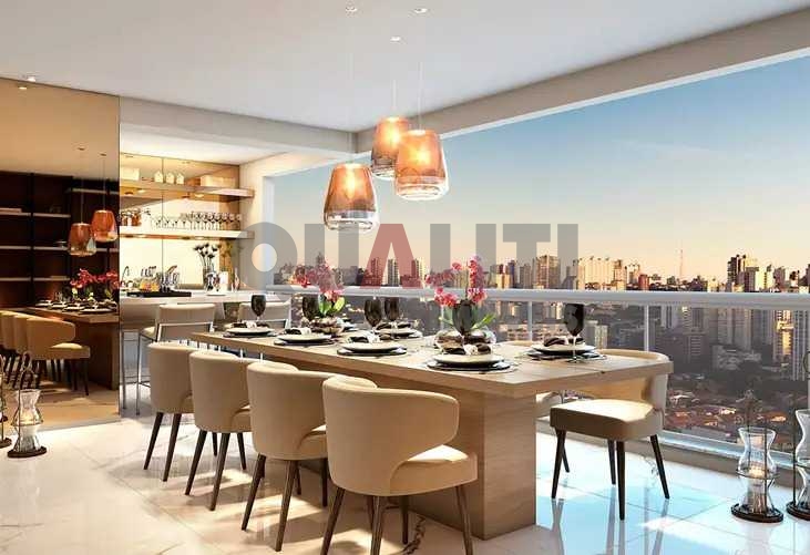 Apartamento com 3 suítes que acabou de ser entregue, à venda em Moema Indios.